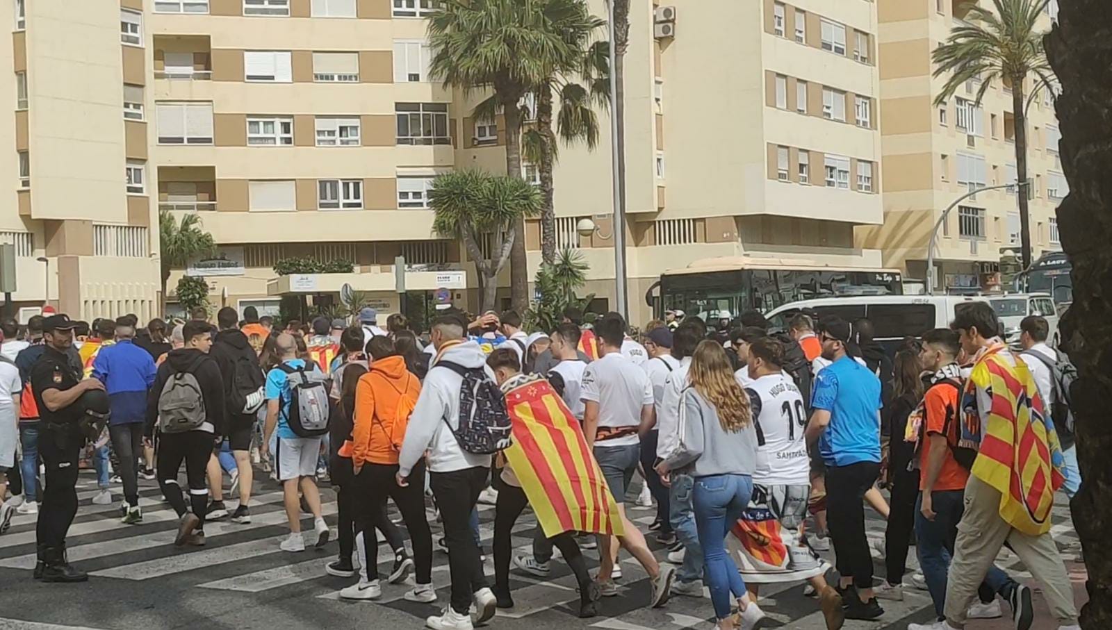 Molt Fort Els Autobusos Fletats Pel Val Ncia Deixaren A Aficionats