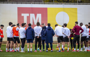 Corberán deixa al marge en l'entrenament a les possibles eixides