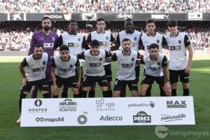 L’onze titular de Corberán per enfrontar-se a l'Atleti